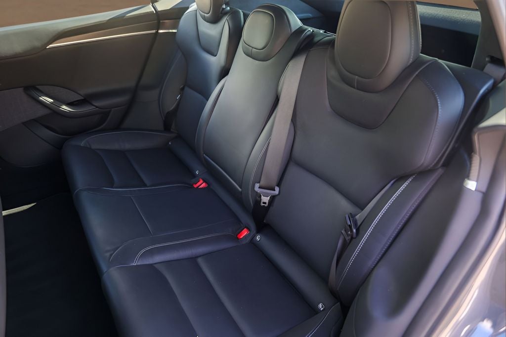 2022 Tesla Model S Plaid