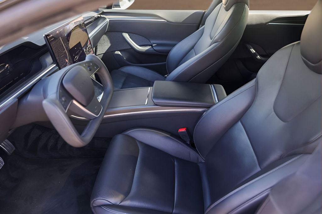 2022 Tesla Model S Plaid