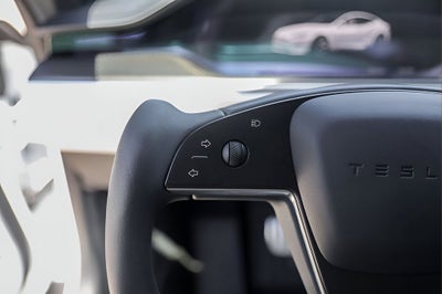 2022 Tesla Model S Plaid