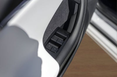 2022 Tesla Model S Plaid