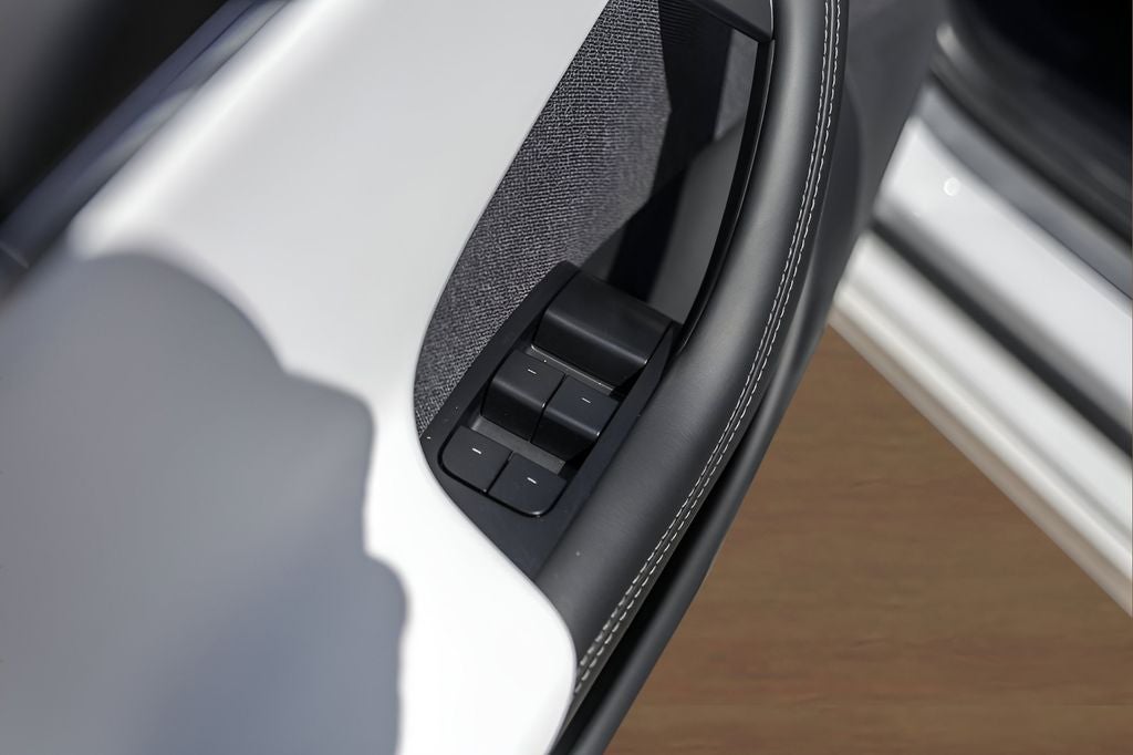 2022 Tesla Model S Plaid