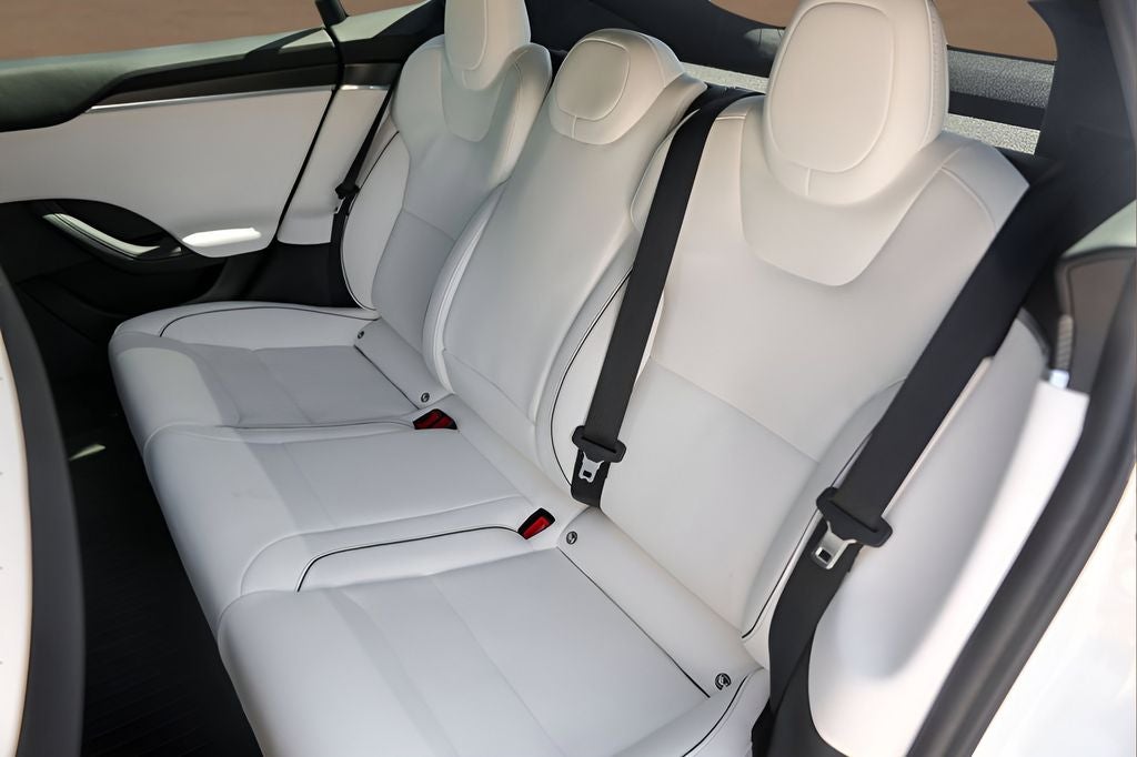 2022 Tesla Model S Plaid