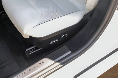 2022 Tesla Model S Plaid