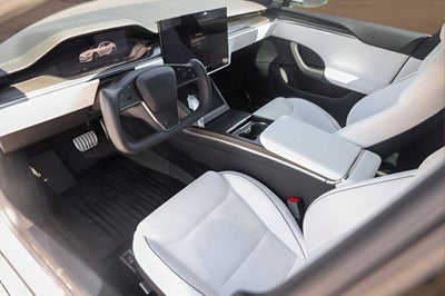2022 Tesla Model S Plaid