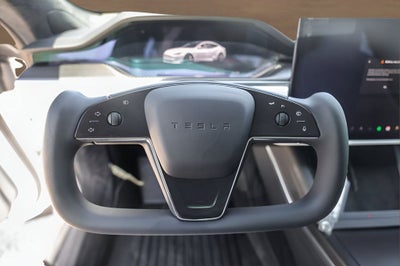 2022 Tesla Model S Plaid