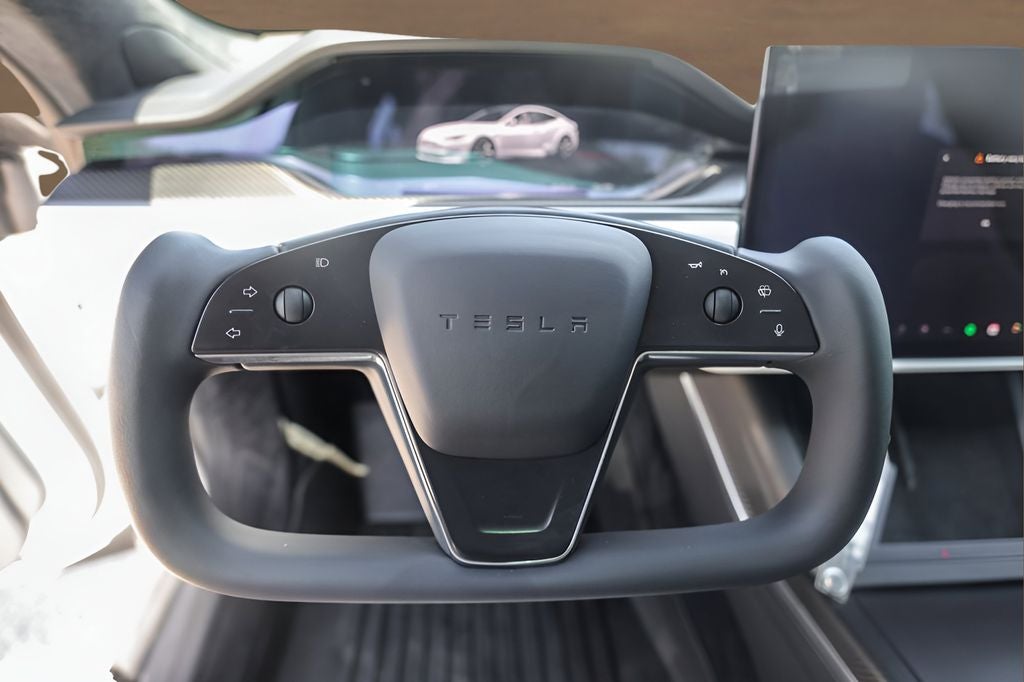 2022 Tesla Model S Plaid