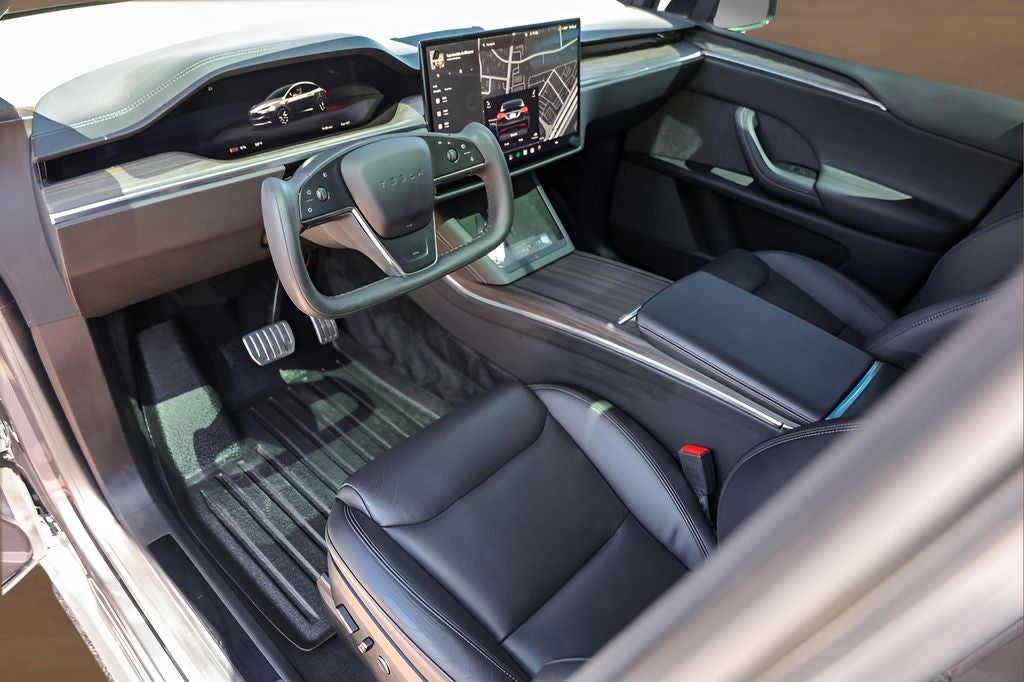2022 Tesla Model X Base
