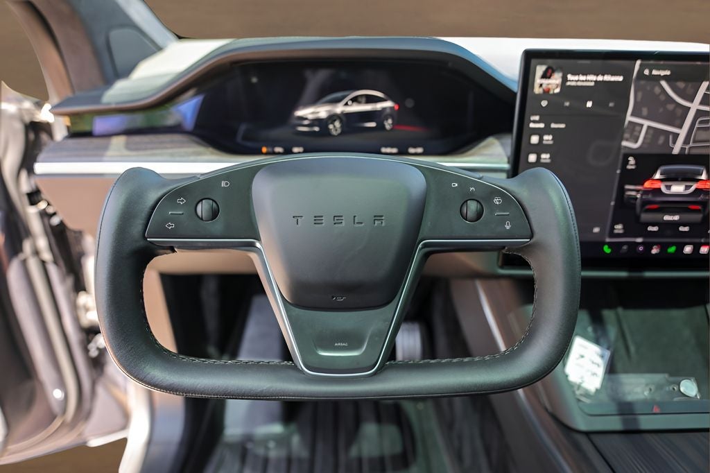 2022 Tesla Model X Base