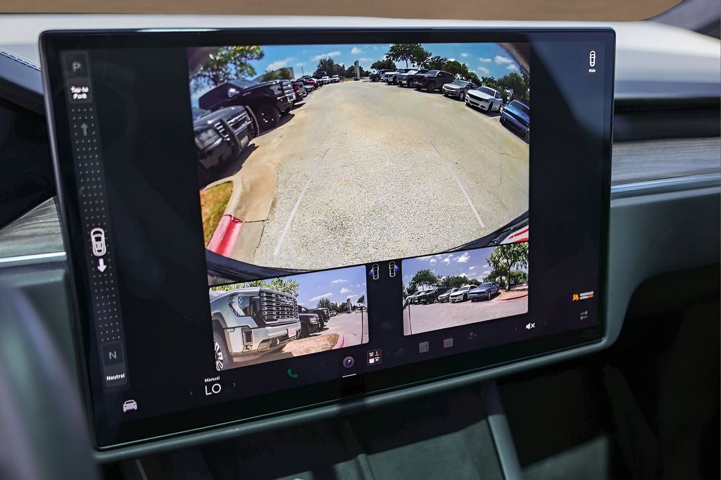 2022 Tesla Model X Base