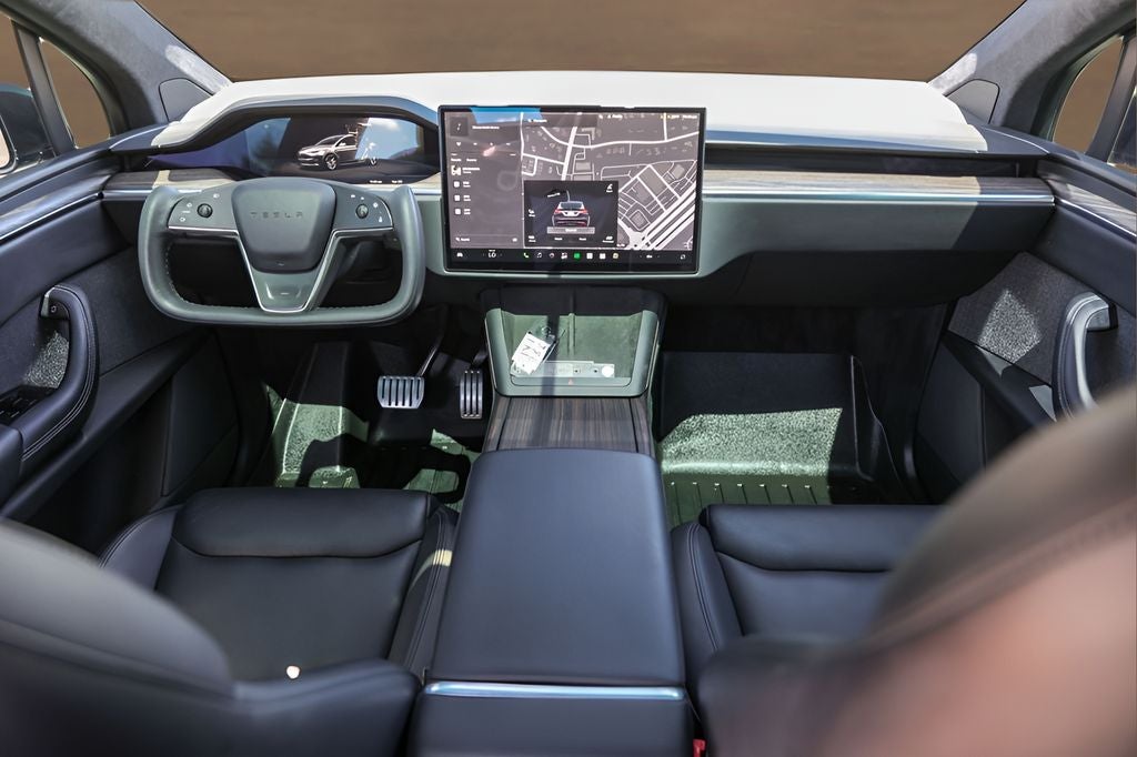 2022 Tesla Model X Base
