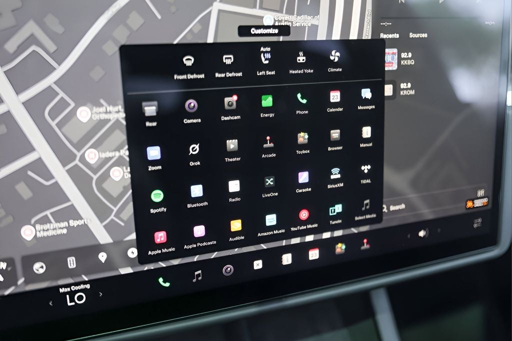 2023 Tesla Model X Standard Range