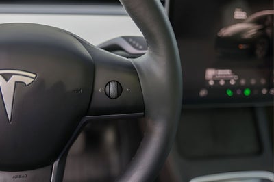 2025 Tesla Model Y Long Range