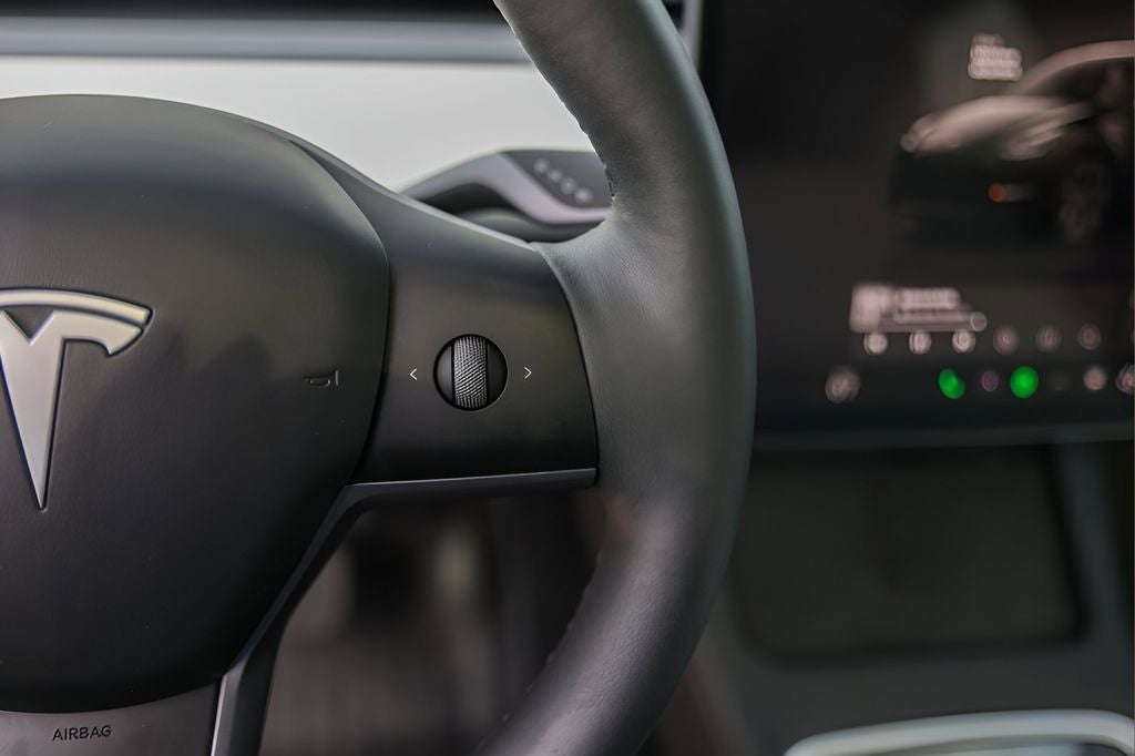 2025 Tesla Model Y Long Range