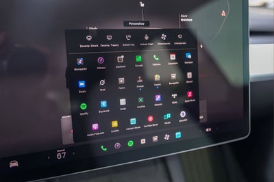 2025 Tesla Model Y Long Range