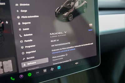 2025 Tesla Model Y Long Range