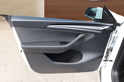 2025 Tesla Model Y Performance