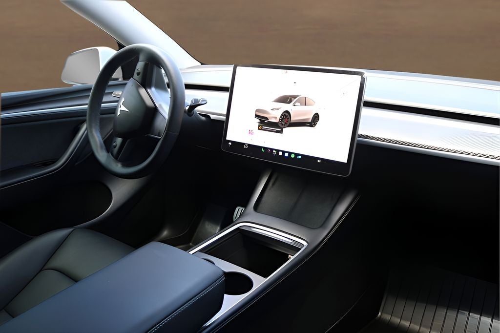 2025 Tesla Model Y Performance