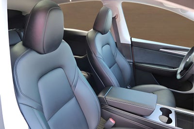 2025 Tesla Model Y Performance