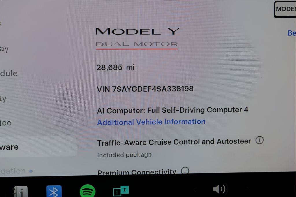 2025 Tesla Model Y Performance