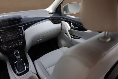 2022 Nissan Rogue Sport SL