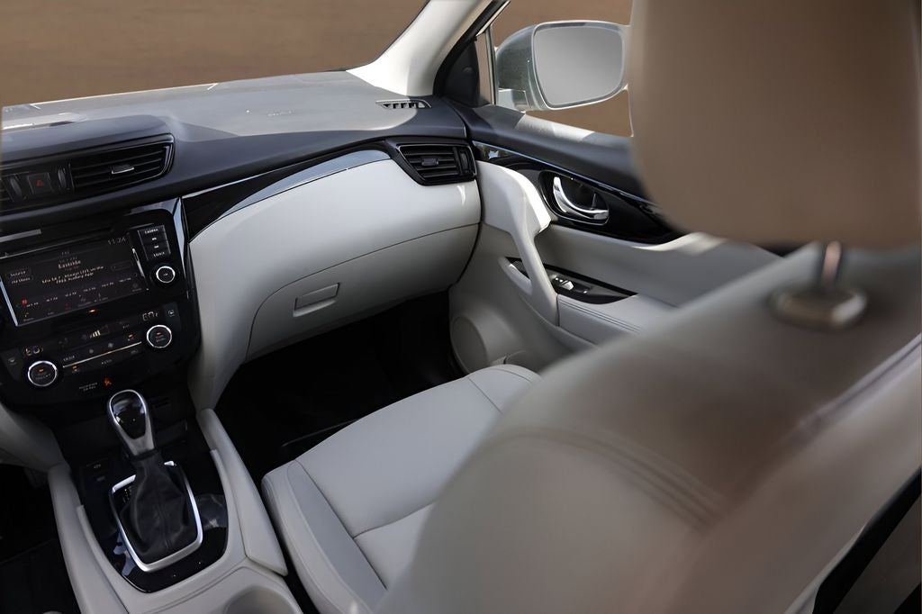 2022 Nissan Rogue Sport SL