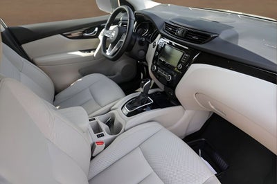 2022 Nissan Rogue Sport SL