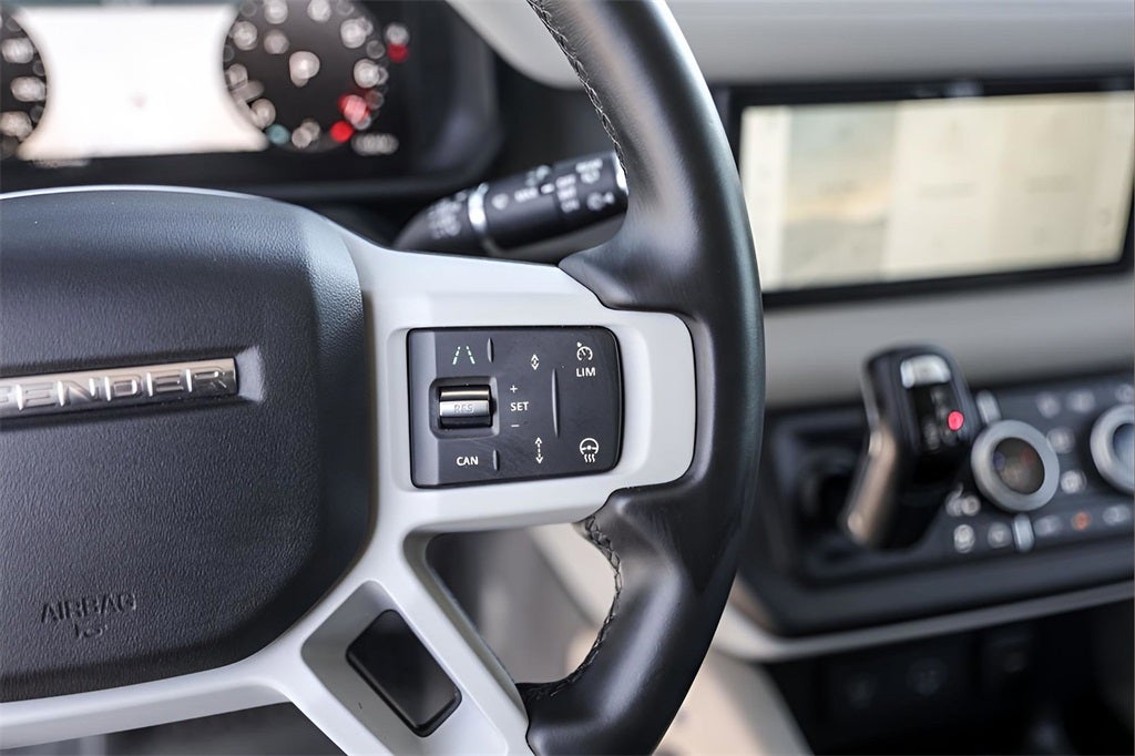 2024 Land Rover Defender 110 X-Dynamic SE