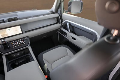 2024 Land Rover Defender 110 X-Dynamic SE
