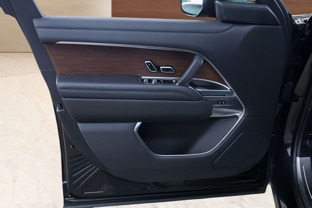 2023 Land Rover Range Rover Autobiography
