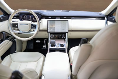 2023 Land Rover Range Rover SE LWB