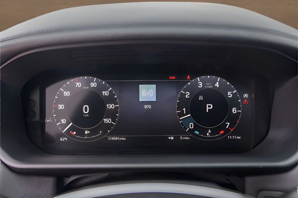 2024 Land Rover Discovery Metropolitan Edition