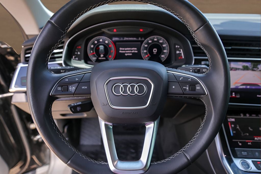 2022 Audi Q8 55 Premium quattro