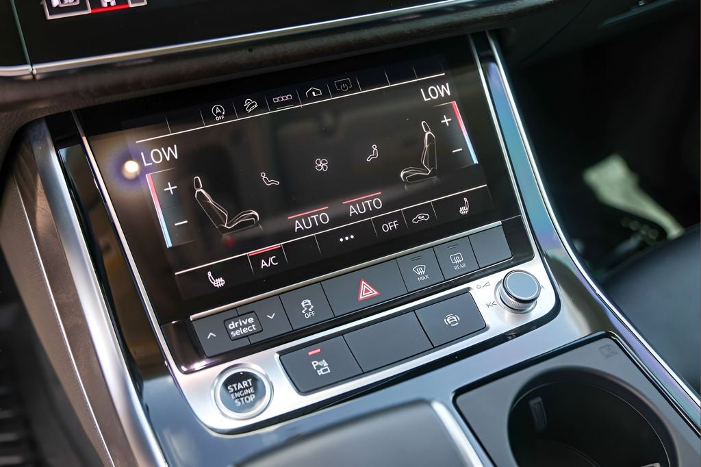 2022 Audi Q8 55 Premium quattro