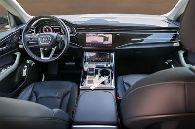 2022 Audi Q8 55 Premium quattro