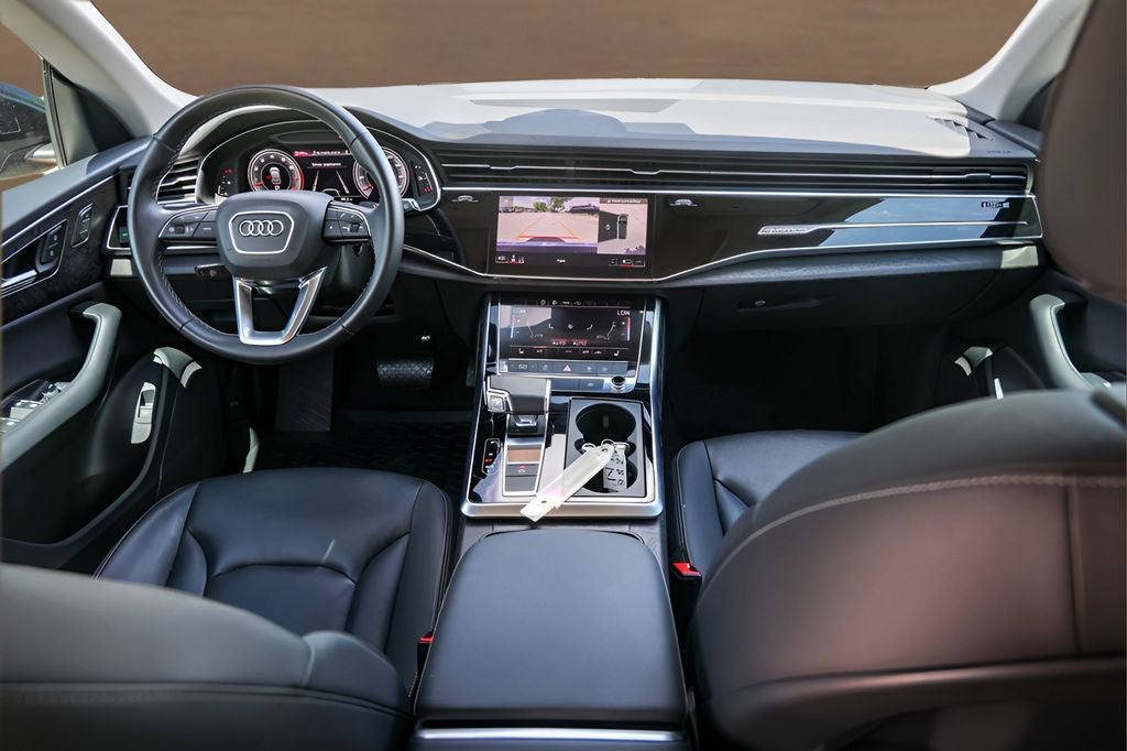 2022 Audi Q8 55 Premium quattro