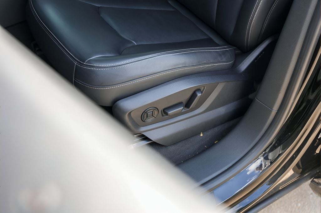 2022 Audi Q8 55 Premium quattro