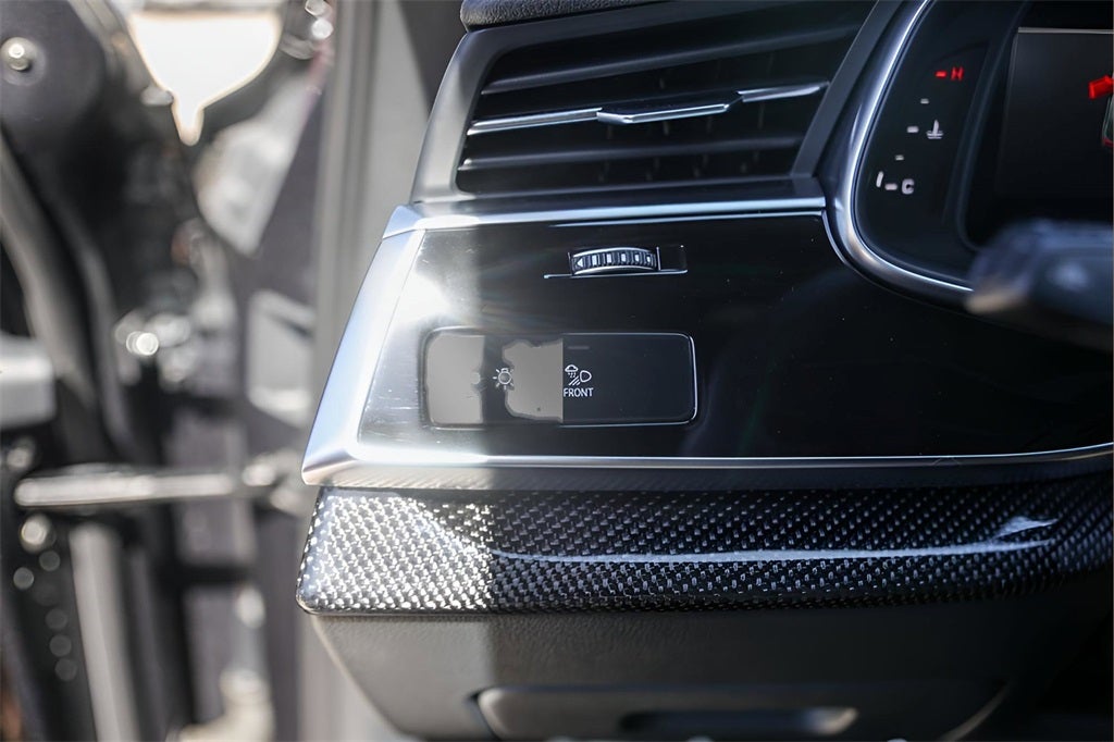 2023 Audi SQ7 Premium Plus quattro