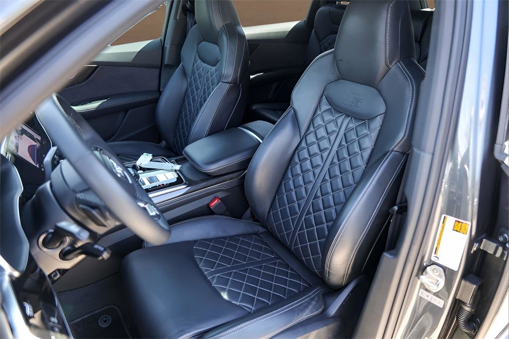 2023 Audi SQ7 Premium Plus quattro