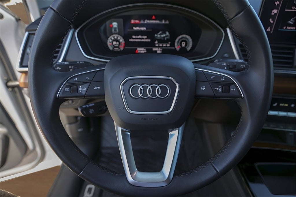 2023 Audi Q5 45 S line Prestige quattro