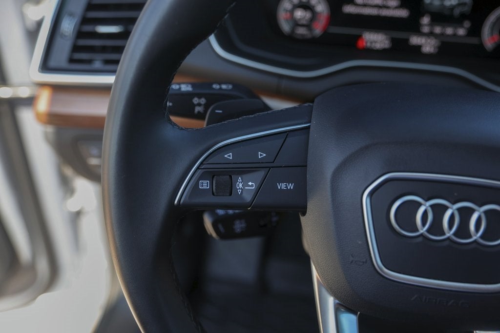 2023 Audi Q5 45 S line Prestige quattro