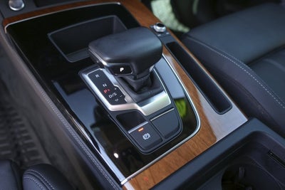 2023 Audi Q5 45 S line Prestige quattro