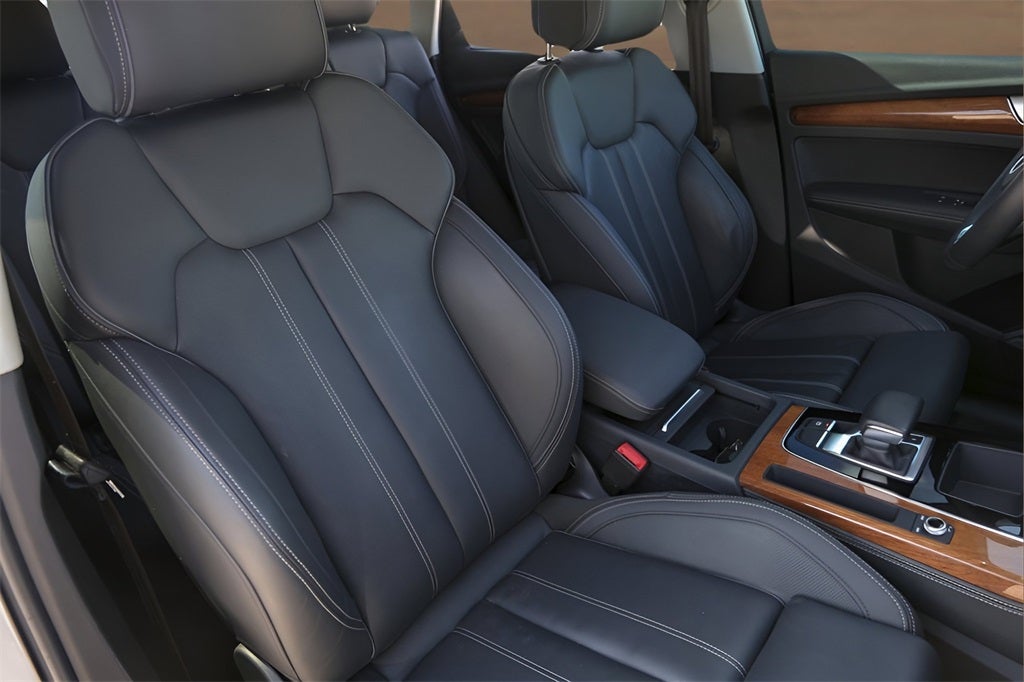 2023 Audi Q5 45 S line Prestige quattro