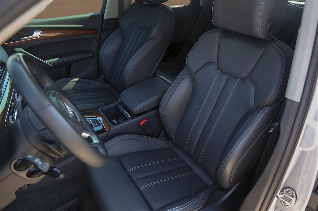 2023 Audi Q5 45 S line Prestige quattro