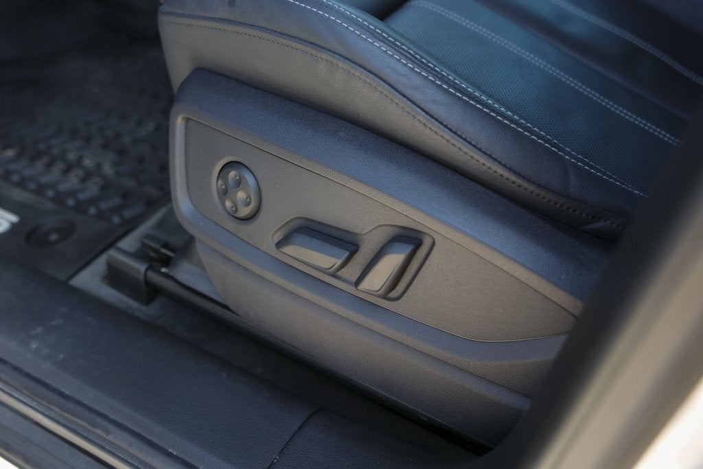 2023 Audi Q5 45 S line Prestige quattro