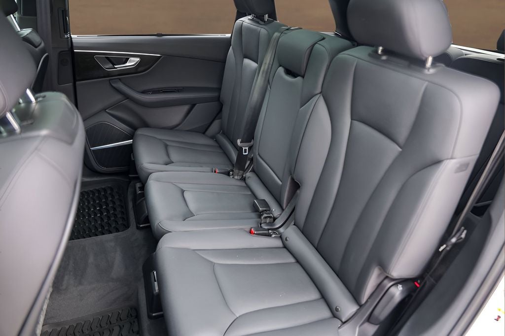 2021 Audi Q7 55 Premium Plus quattro