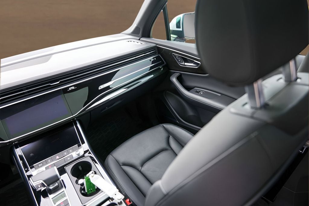 2021 Audi Q7 55 Premium Plus quattro