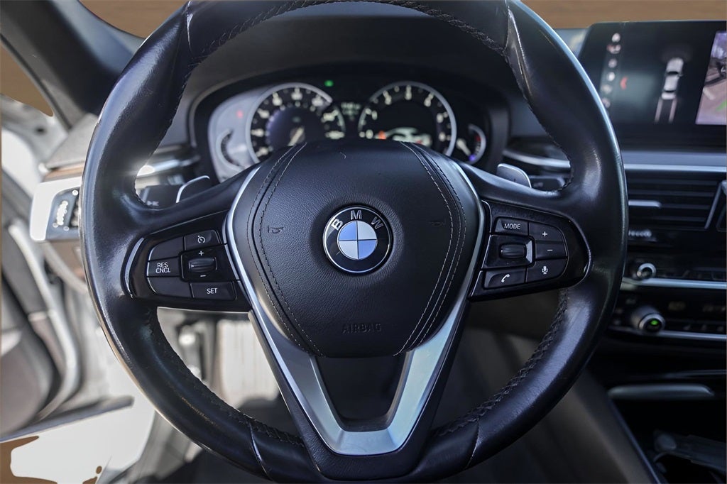 2019 BMW 5 Series 530i