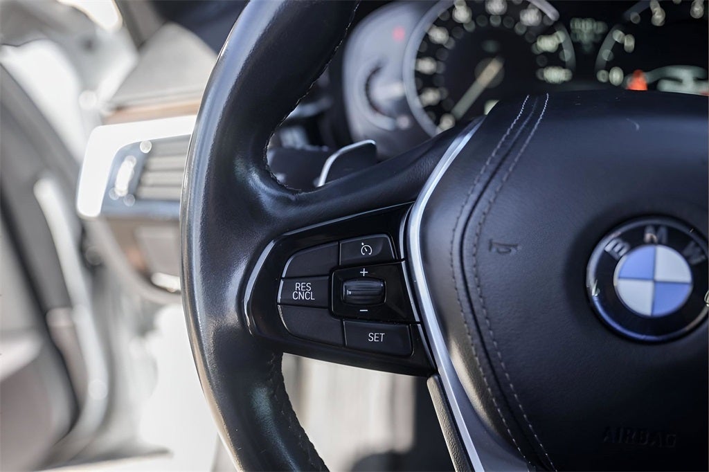 2019 BMW 5 Series 530i