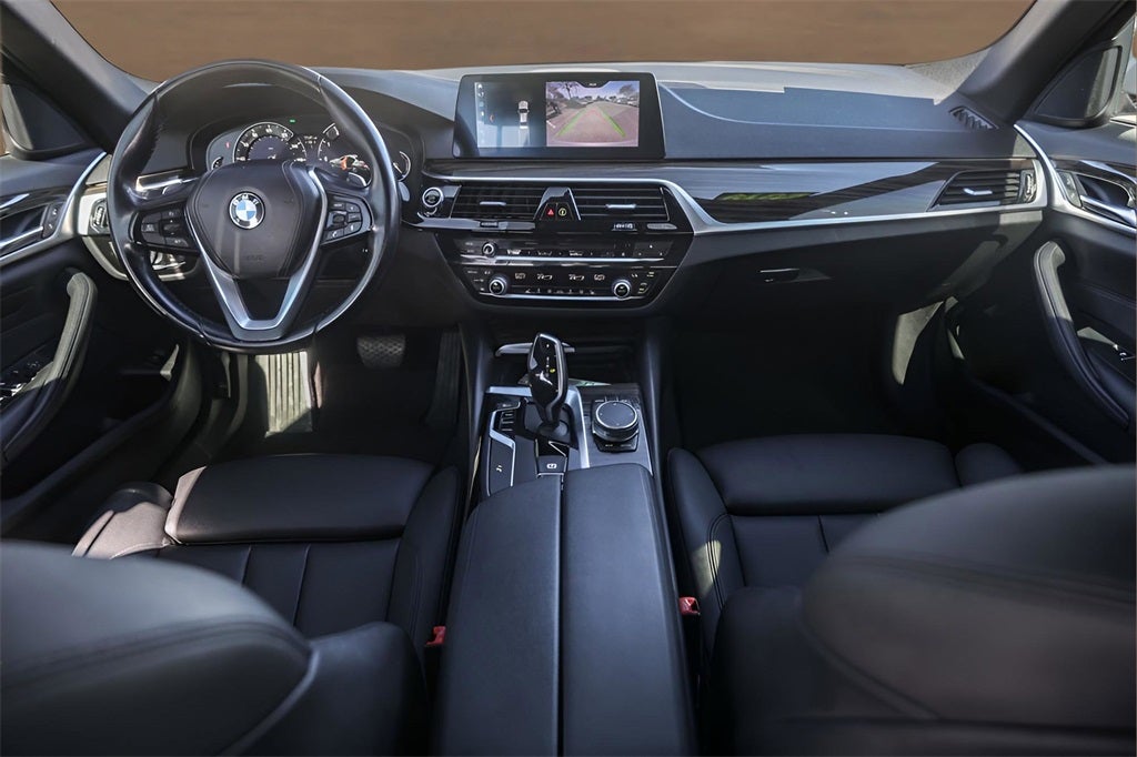 2019 BMW 5 Series 530i