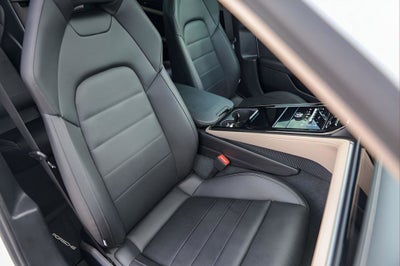 2024 Porsche Panamera Base